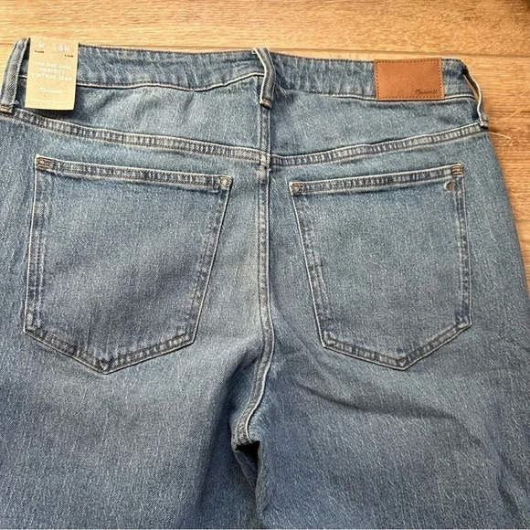Madewell Mid-Rise Perfect Vintage Jean in Ainsdale Wash w/ Distressing 16W NWT - Picture 8 of 14